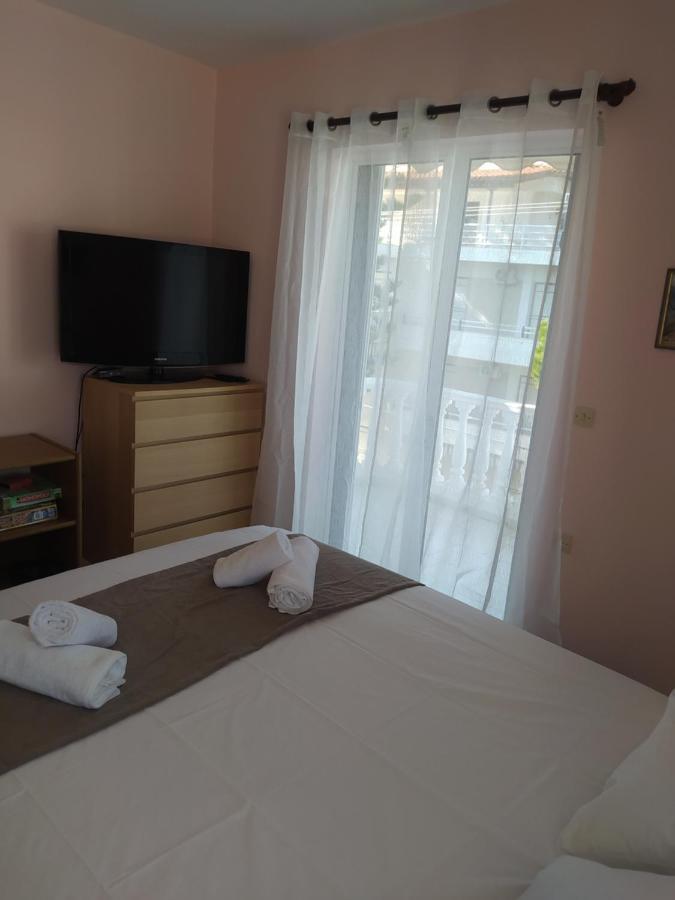 Anestis Apartment Akrata Dış mekan fotoğraf