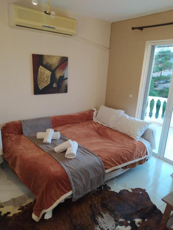 Anestis Apartment Akrata Dış mekan fotoğraf